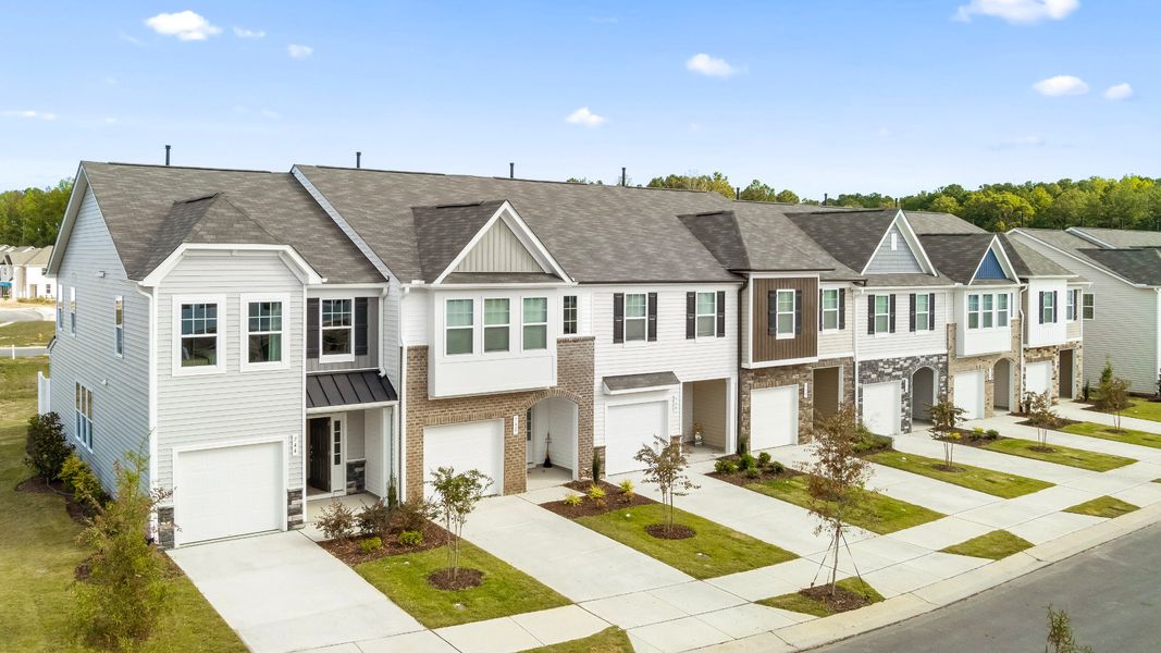 New construction Townhouse house 61 Clear Bead Court, Clayton, NC 27527 Litchfield- photo