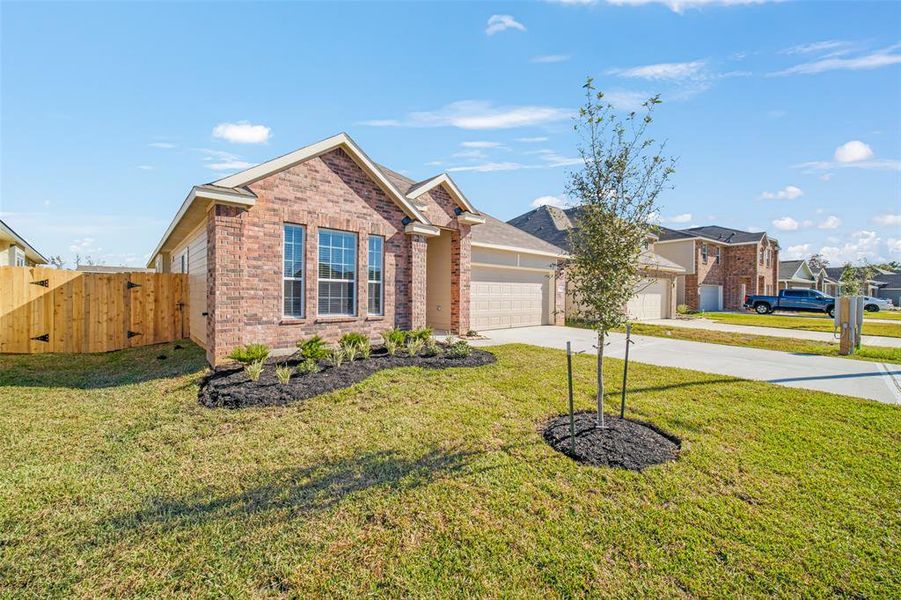 New construction Single-Family house 346 Shoreview Drive, Conroe, TX 77303 The Epsom- photo