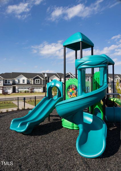 RDU_MagnoliaPark_Amenity_Playground_Soci