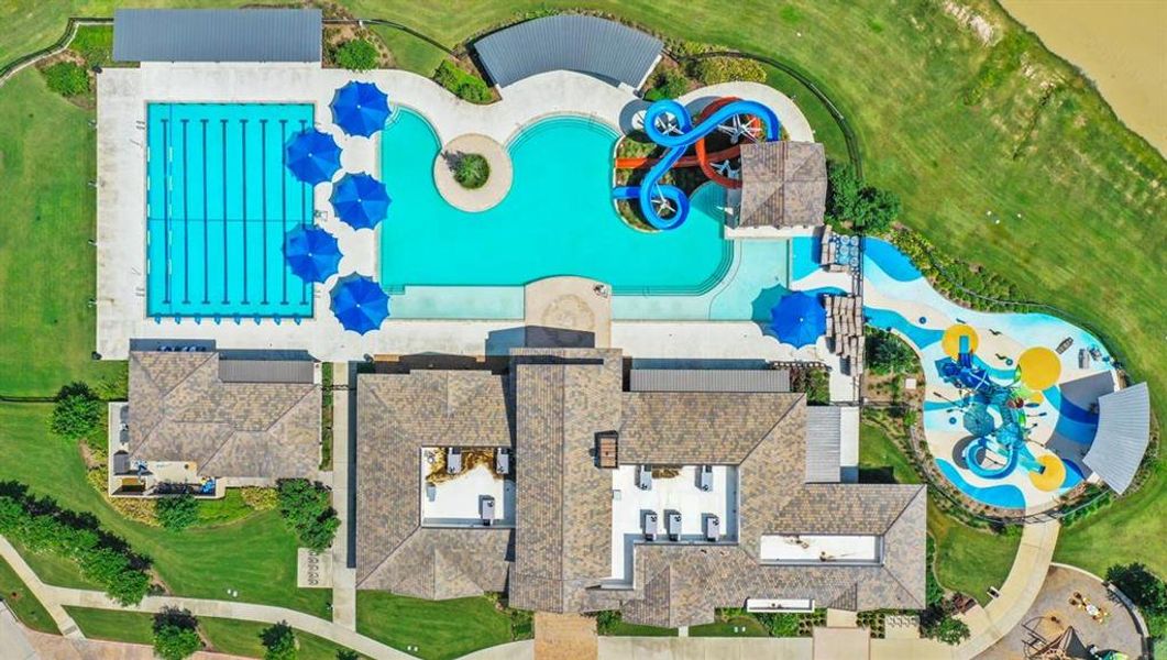 Tamarron amenities are ready for family fun all year long! Walking trails, pools, sports courts, splash pads, dog parks and more!