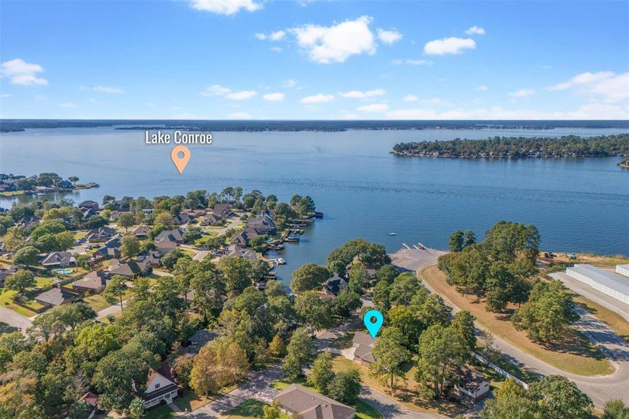 Location of home and Lake Conroe.