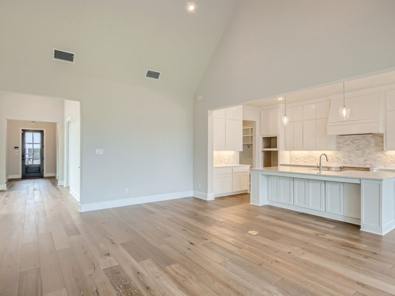 Plan 826 Living Room/Kitchen Representative Photo