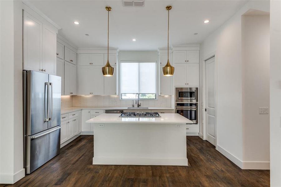 Light and Bright with Walk in Pantry and Wood Floors