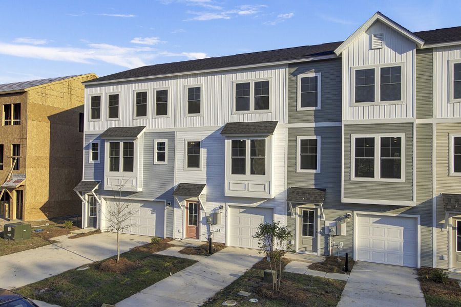 New construction Townhouse house 1034 Pettiford Place, Hanahan, SC 29410 - photo