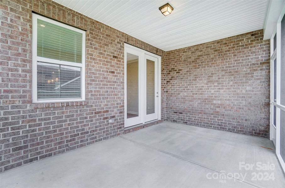 Screened Porch-Similar to Subject Property