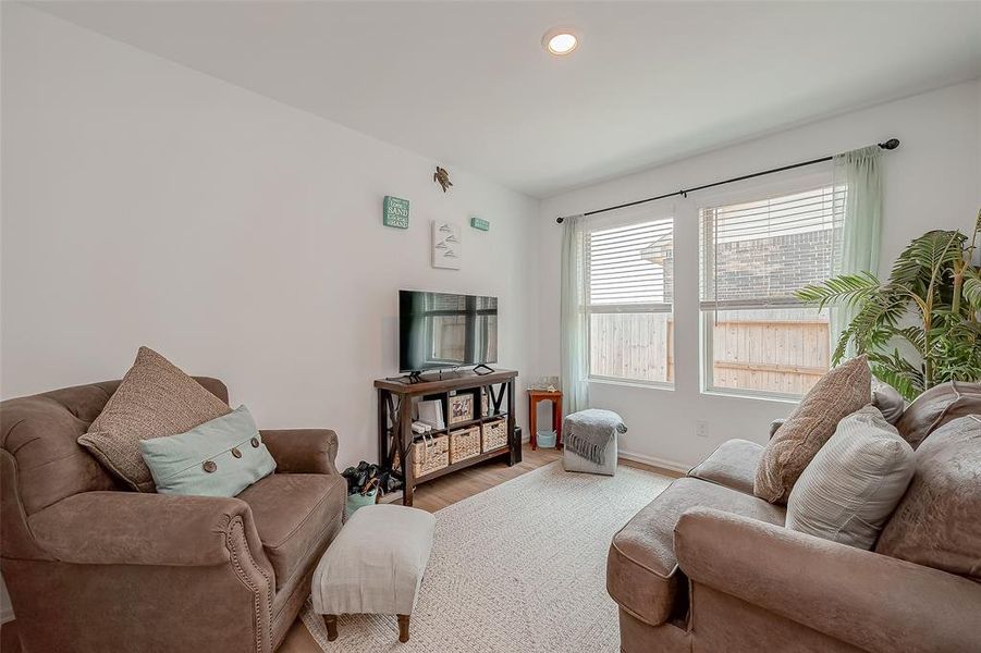 Secondary Room used as a 2nd living room space