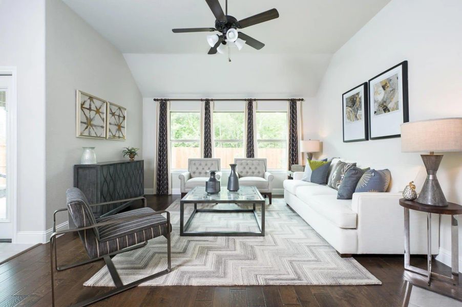 Family Room | Concept 1991 at Summer Crest in Fort Worth, TX by Landsea Homes