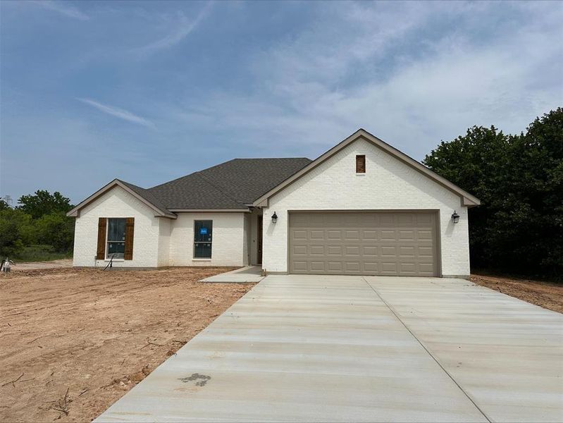 New construction Single-Family house 153 Graystone Drive, Weatherford, TX 76088 - photo