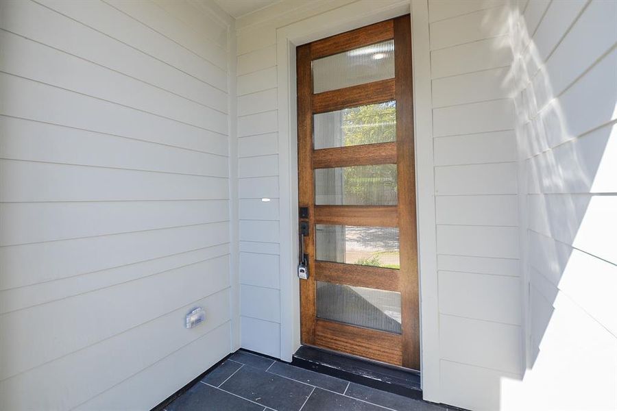 Front Door/Covered Entry