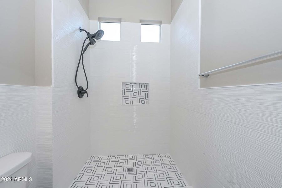 3rd Bath-Shower