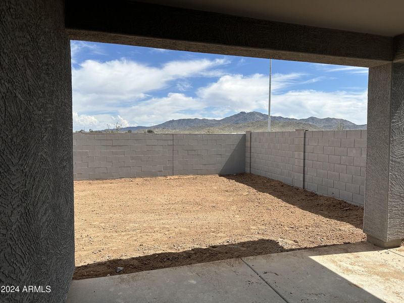 010 covered patio