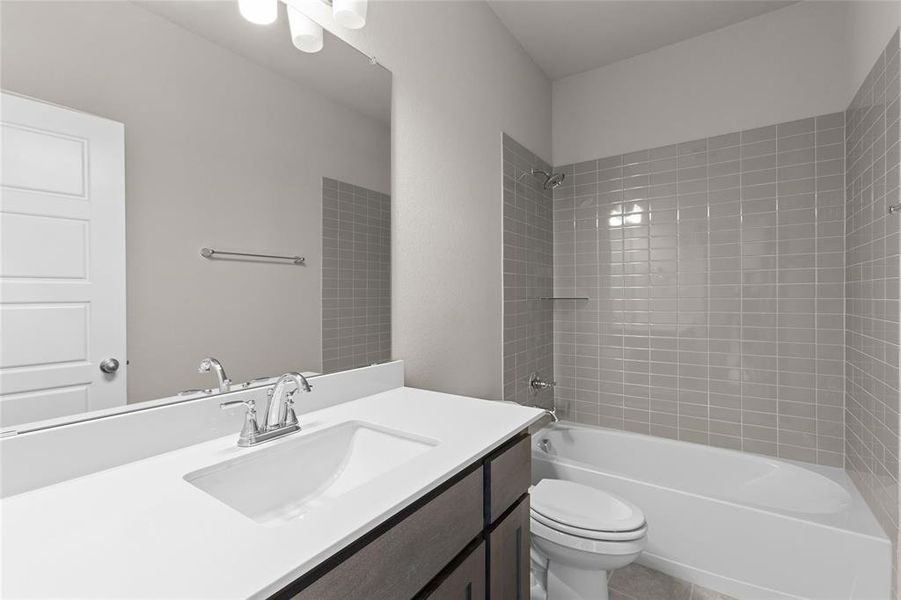 501 Reatta Bathroom