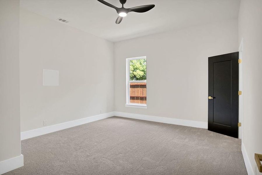 4th empty room with ceiling fan