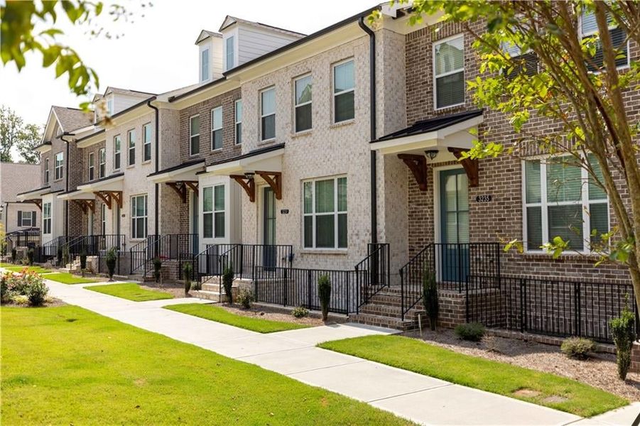 PHOTOS NOT OF ACTUAL HOME BUT OF PREVIOUSLY BUILT GARWOOD HOME