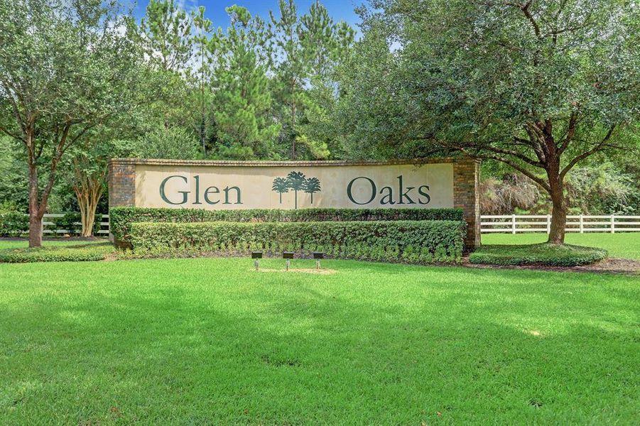 Feel at home in the inviting community of Glen Oaks.