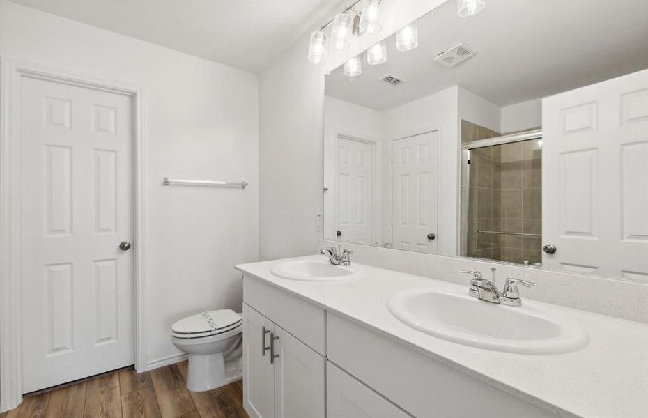 Elegant owner's bathroom*real home pictured