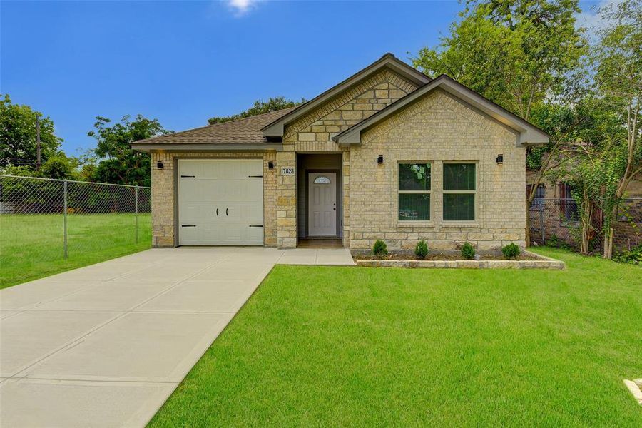 New construction Single-Family house 7828 Dewitt Street, Houston, TX 77028 - photo