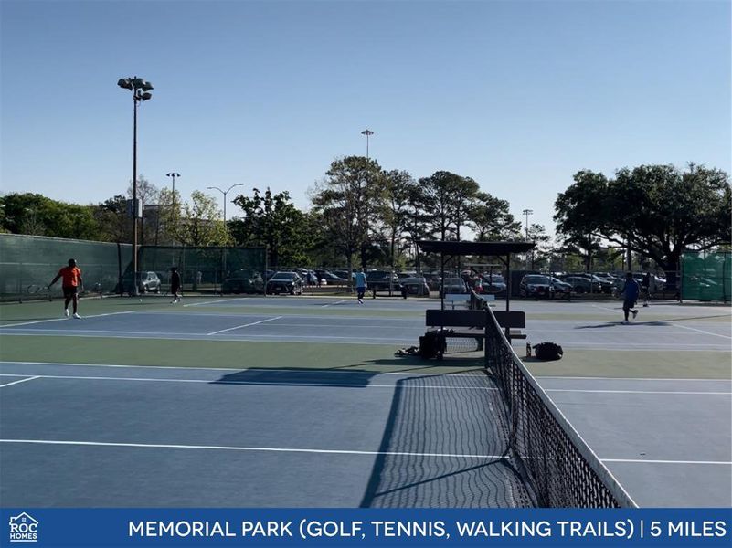 Memorial Park offers a wide range of recreational activities, including tennis, running trails, golf, and picnic areas, making it a beloved destination for both residents and visitors.