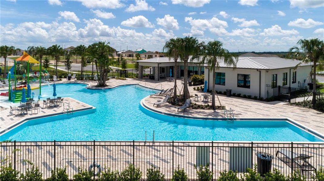 Resort Style Pool and Clubhouse