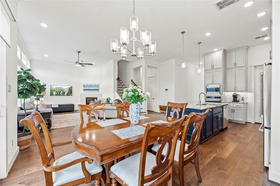 Large Breakfast Room with Stunning Chandelier