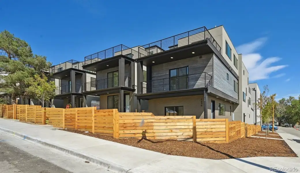 Brand new, front-back duplex buildings at the end of Tennyson