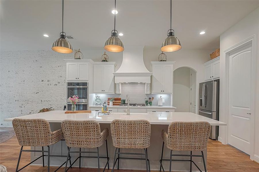 Gorgeous "German-Schmeard brick wall in dining area