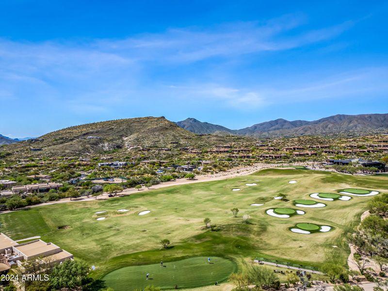 9-Desert Mountain-ocupix