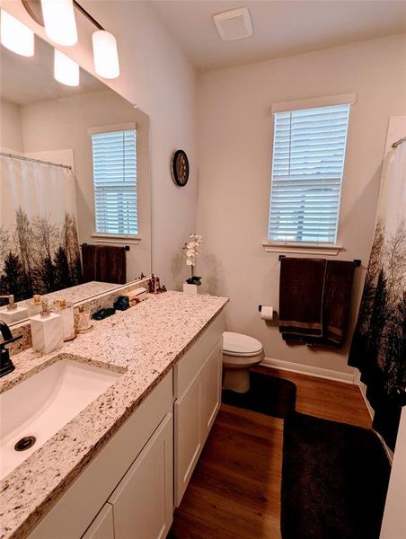 2nd Full Bathroom with large counter tops and tub