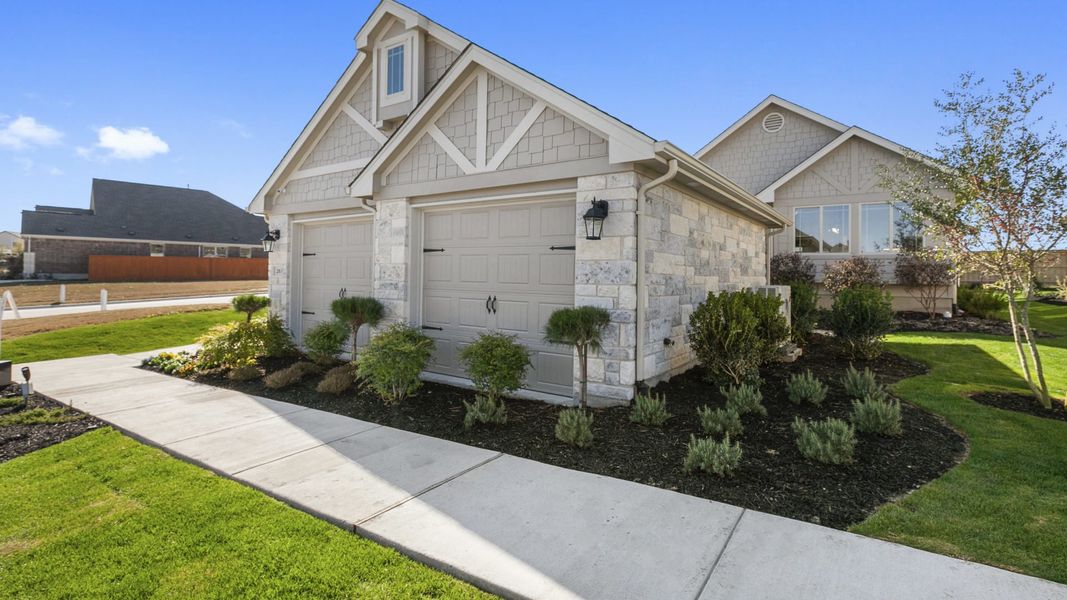 New construction Single-Family house The Palermo, 8169 Daisy Cutter Crossing, Georgetown, TX 78626 - photo