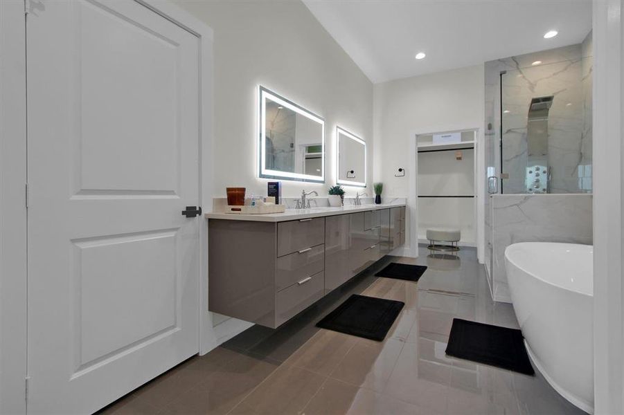 Luxe modern Primary bathroom