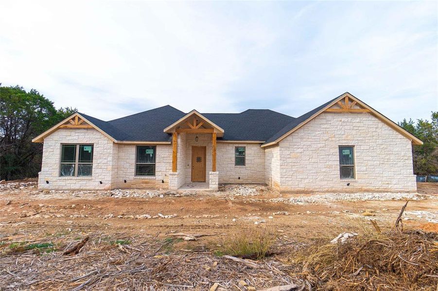 New construction Single-Family house 1100 Bandera Trail, Granbury, TX 76048 - photo