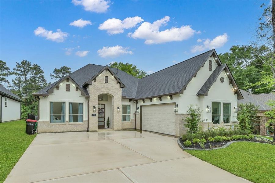 New construction Single-Family house 22 Highland Point Drive, Montgomery, TX 77356 - photo
