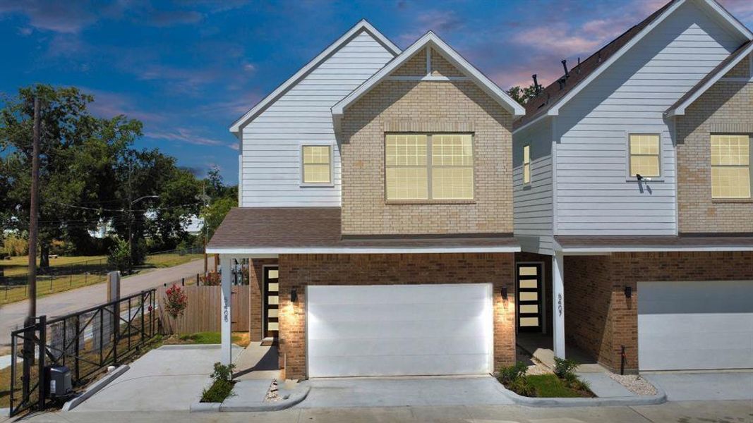 New construction Single-Family house 305 Chobani Lane, Houston, TX 77091 - photo