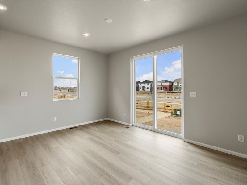 The Snowberry floorplan, images taken at Ridgeline Vista.