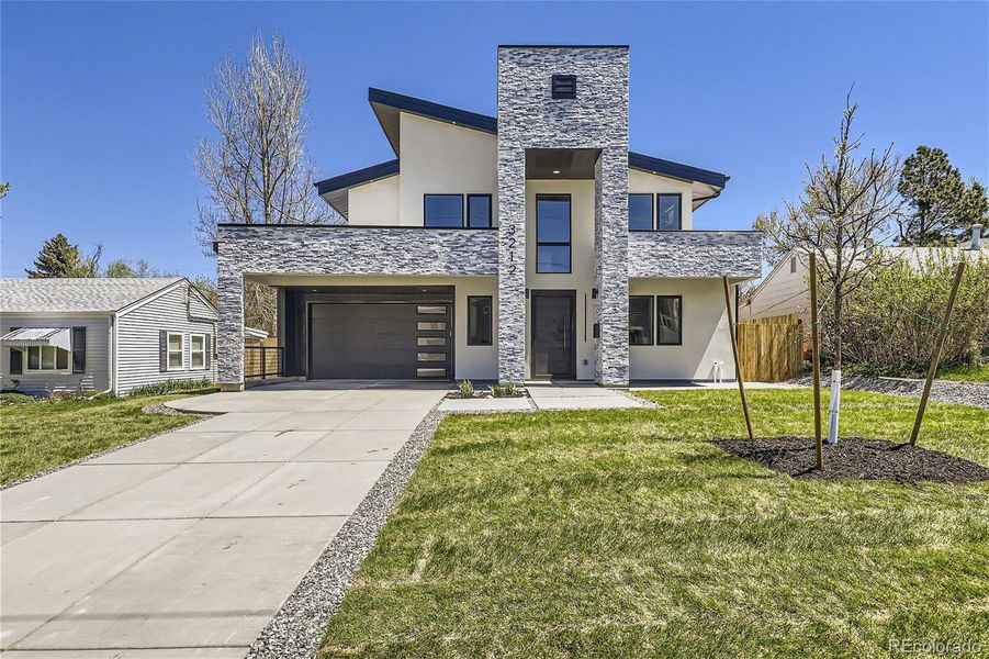 New construction Single-Family house 3212 S Dahlia Street, Denver, CO 80222 - photo