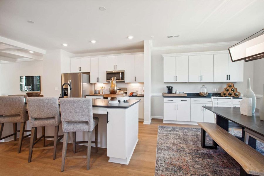 Pamlico - Kitchen/Dining Area