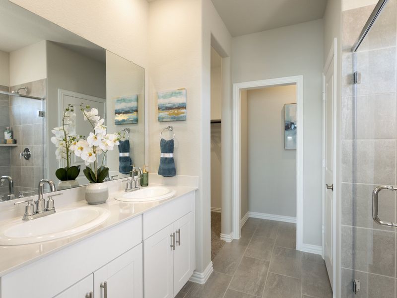 The Carlsbad's primary bathroom featured at Trails of Lavon