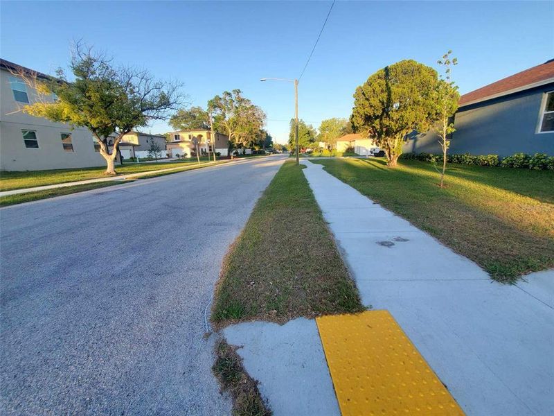 right side with photo of neighborhood