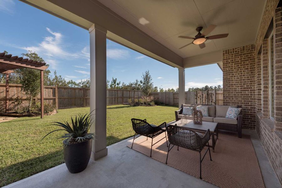 The Hennessey - Outdoor Living