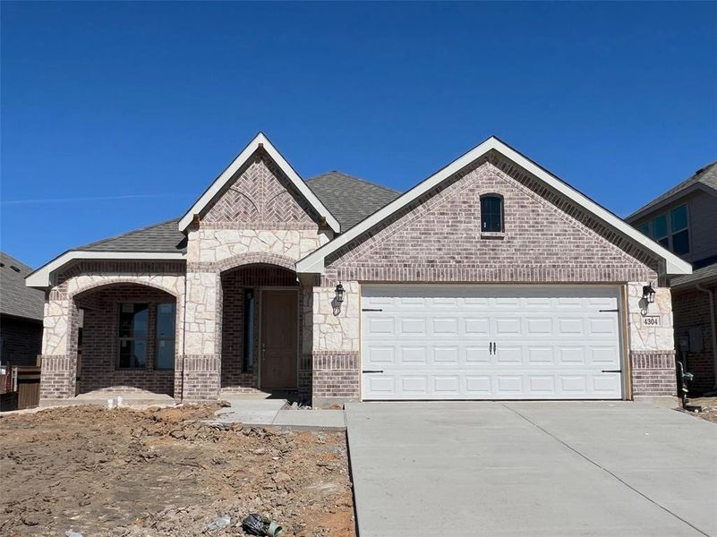 New construction Single-Family house 4304 Sunflower Foundry Street, Cleburne, TX 76058 Concept 1991- photo