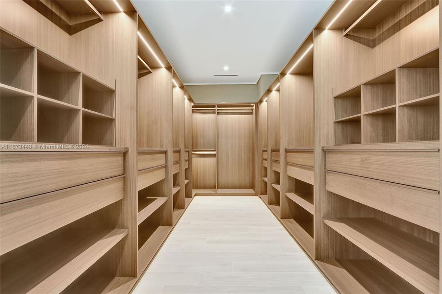 Primary walk in closet