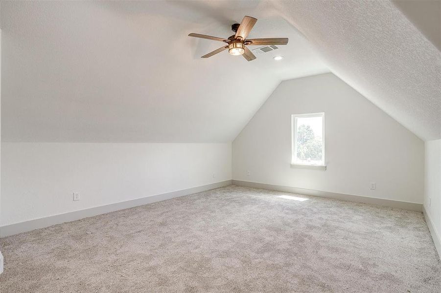 Upstairs room could be used as a flex space/bonus room