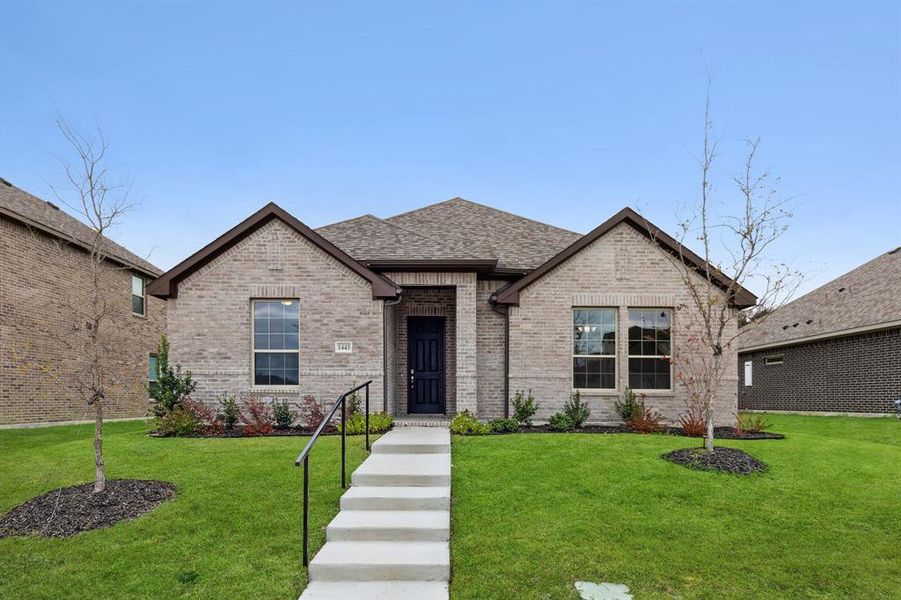 New construction Single-Family house 1801 Zion Drive, Lancaster, TX 75134 Dakota- photo