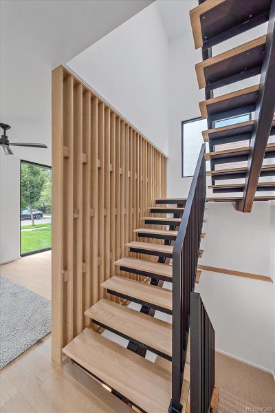 Foating staircase