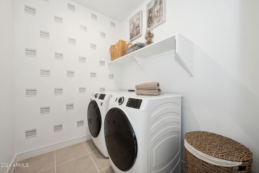 138001_Ambra_Orinoco_Ambra Laundry Room_