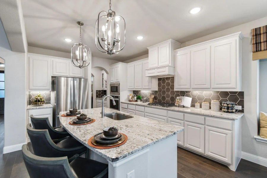 Kitchen | Concept 3135 at Redden Farms - Signature Series in Midlothian, TX by Landsea Homes