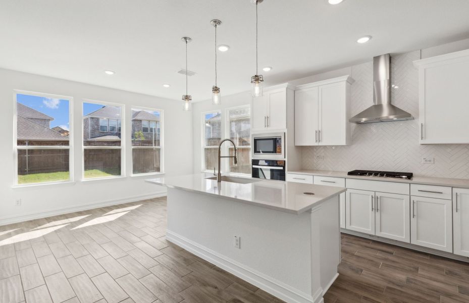 Spacious kitchen *real home pictured