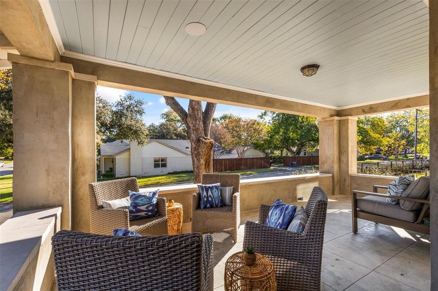 View of patio / terrace featuring an outdoor hangout area