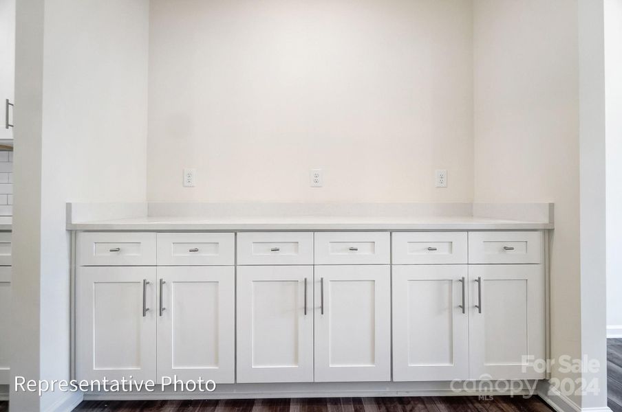 Butler's Pantry with lower cabinets