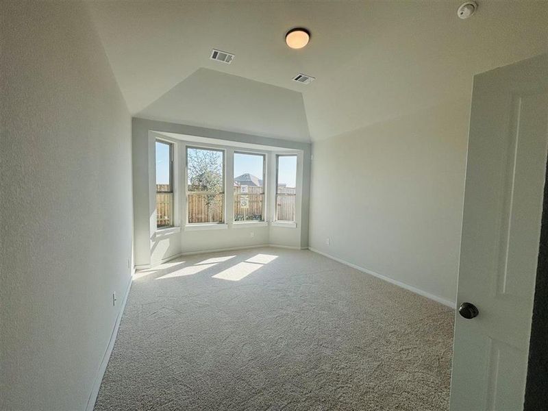 Primary Bedroom w/ bay window extension